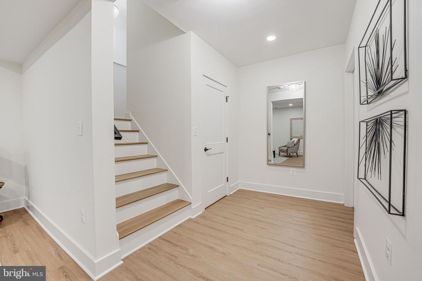 701 N Greenbrier Street photo 52