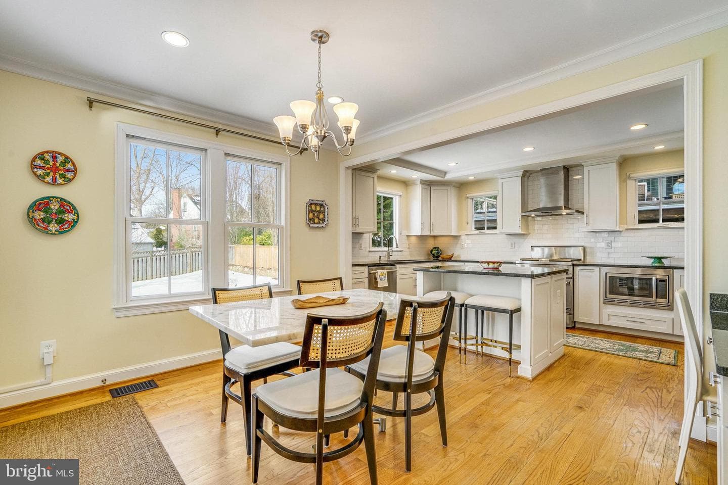 862 N Kensington Street photo 21