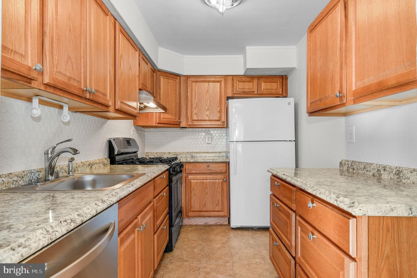 5101 8th Road S #111 photo 6