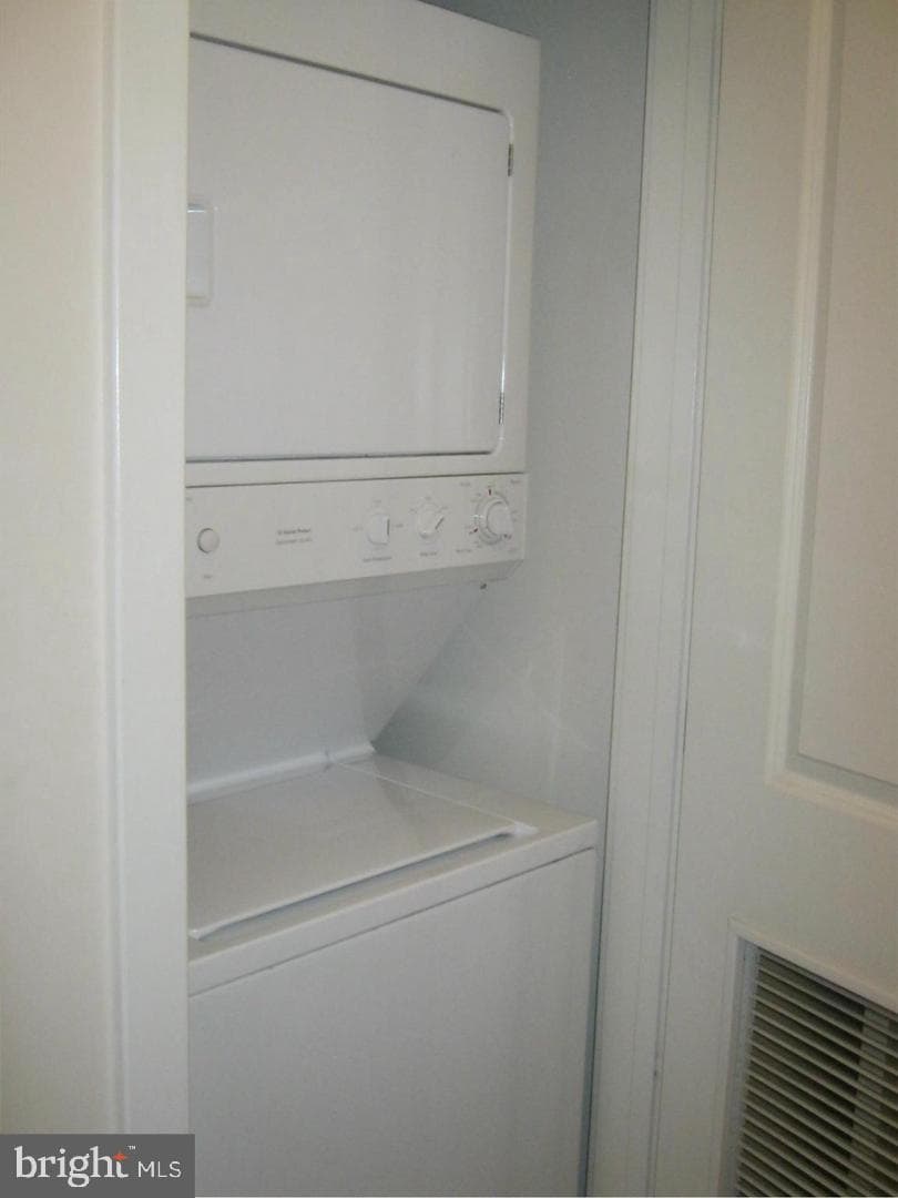1800 N Wilson Boulevard #405 photo 29