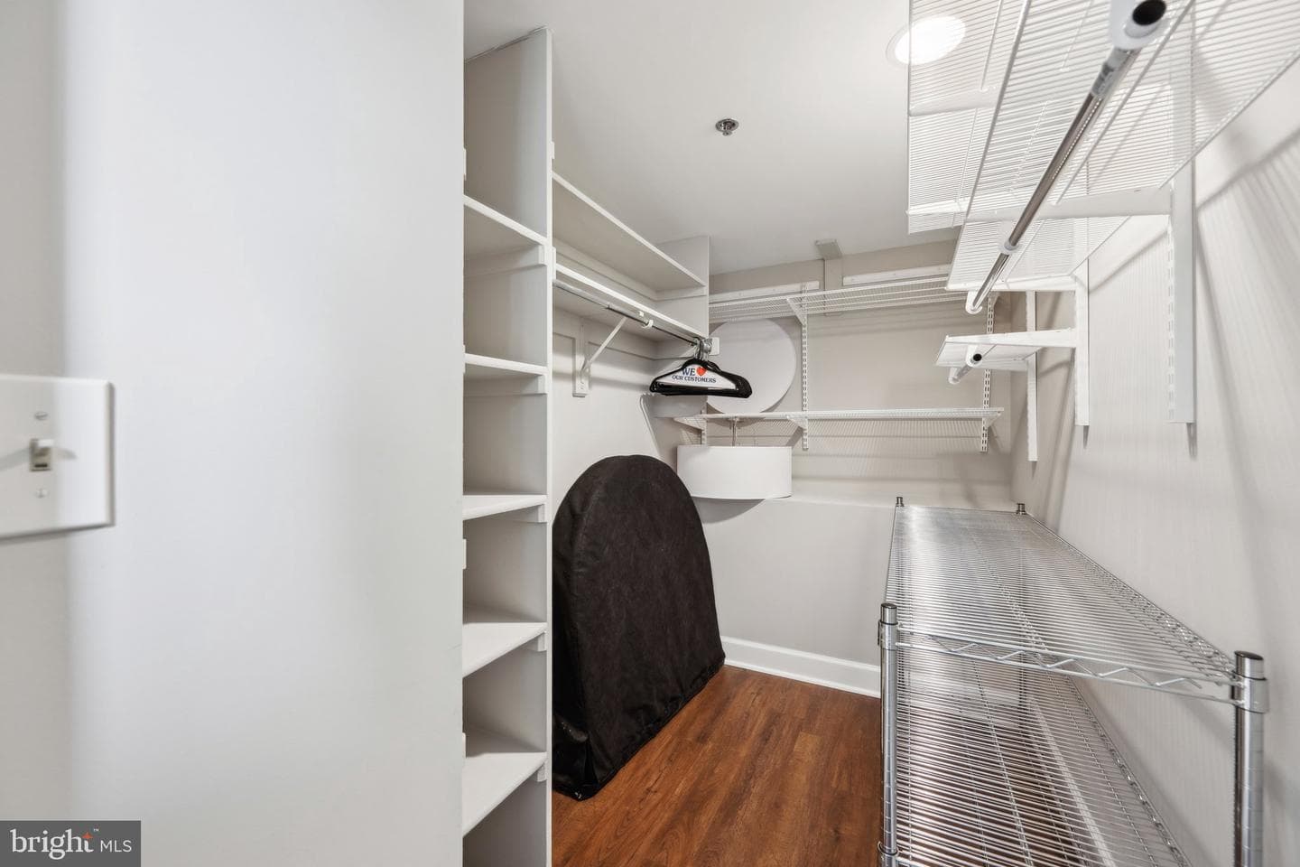 1276 N Wayne Street #320 photo 17