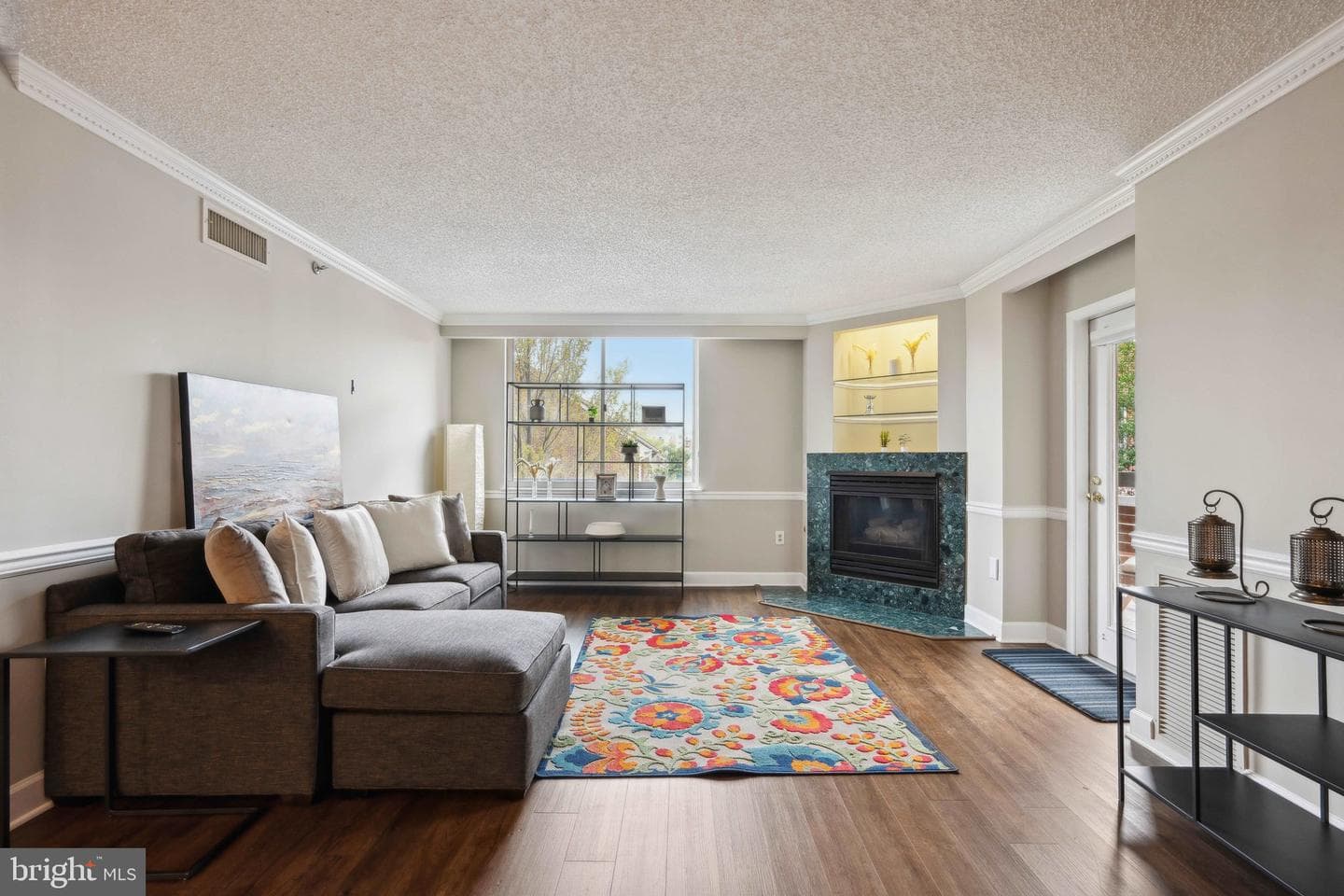 1276 N Wayne Street #320 photo 4