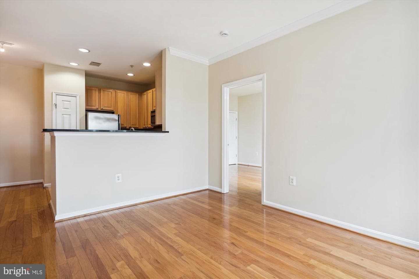 2465 Army Navy Drive #1-306 photo 10