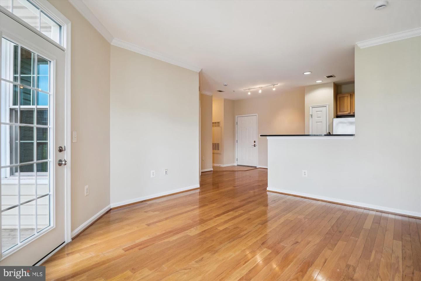2465 Army Navy Drive #1-306 photo 11