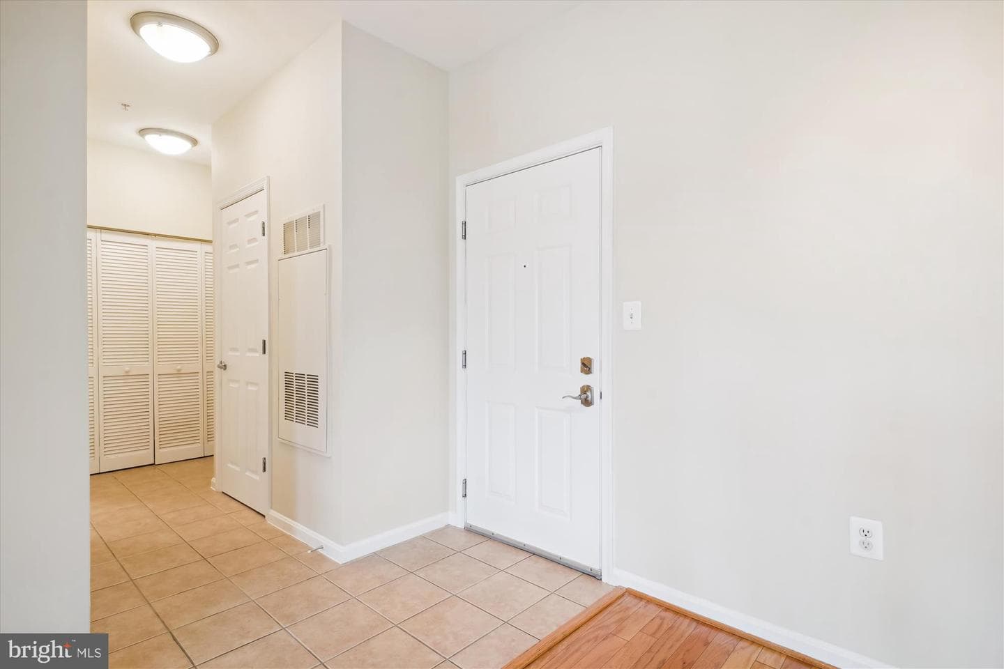 2465 Army Navy Drive #1-306 photo 2