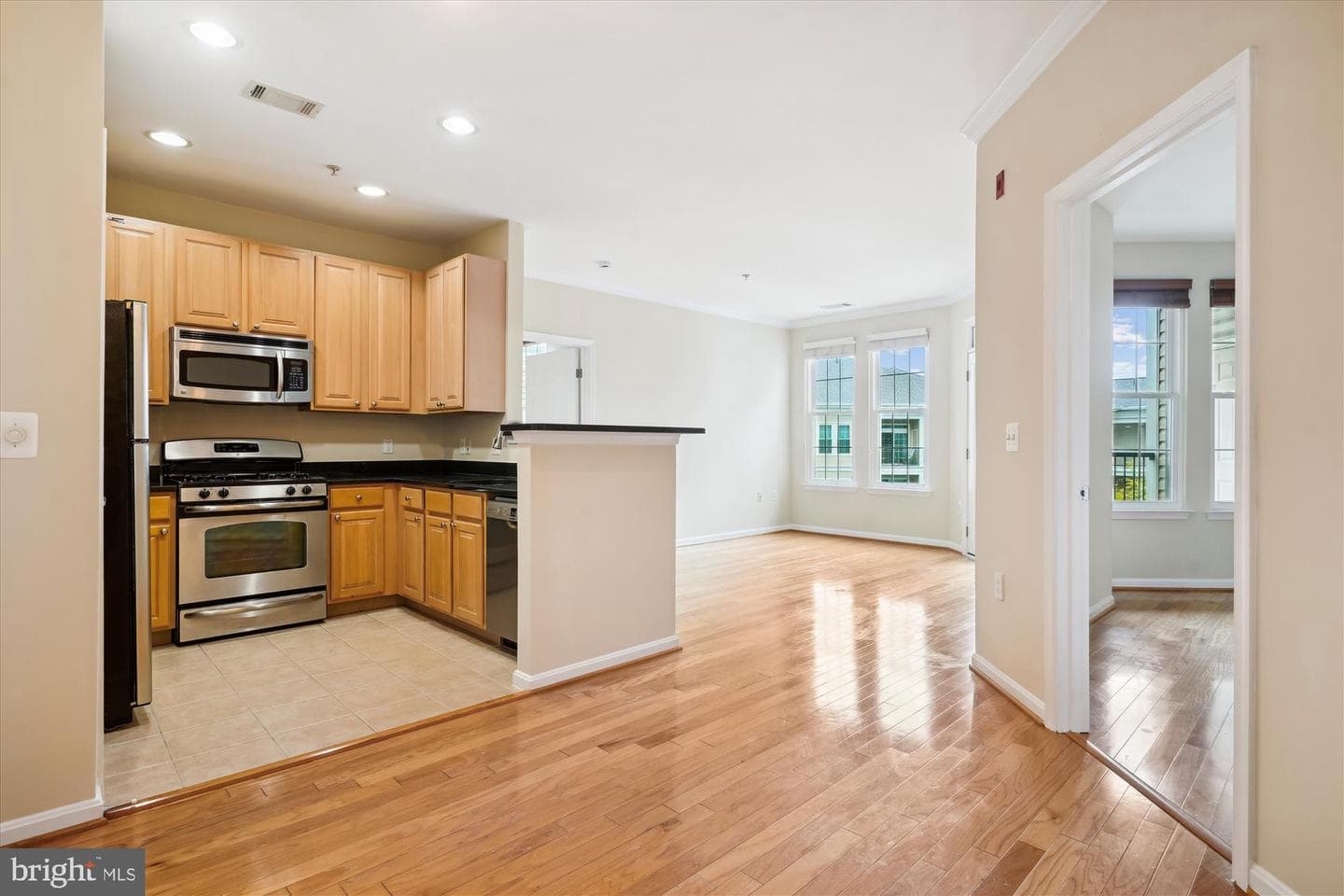 2465 Army Navy Drive #1-306 photo 6