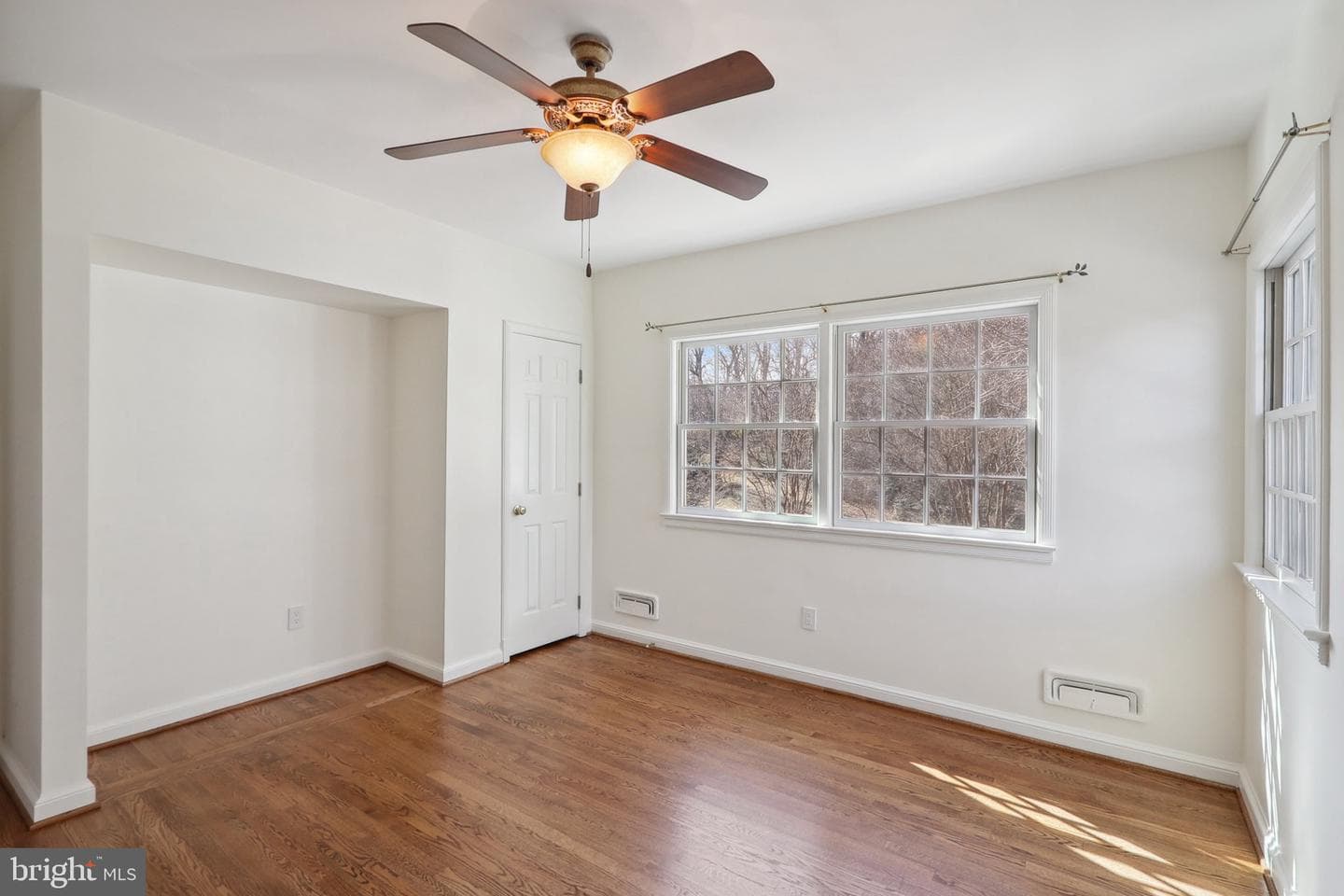 3624 N Nelson Street photo 36