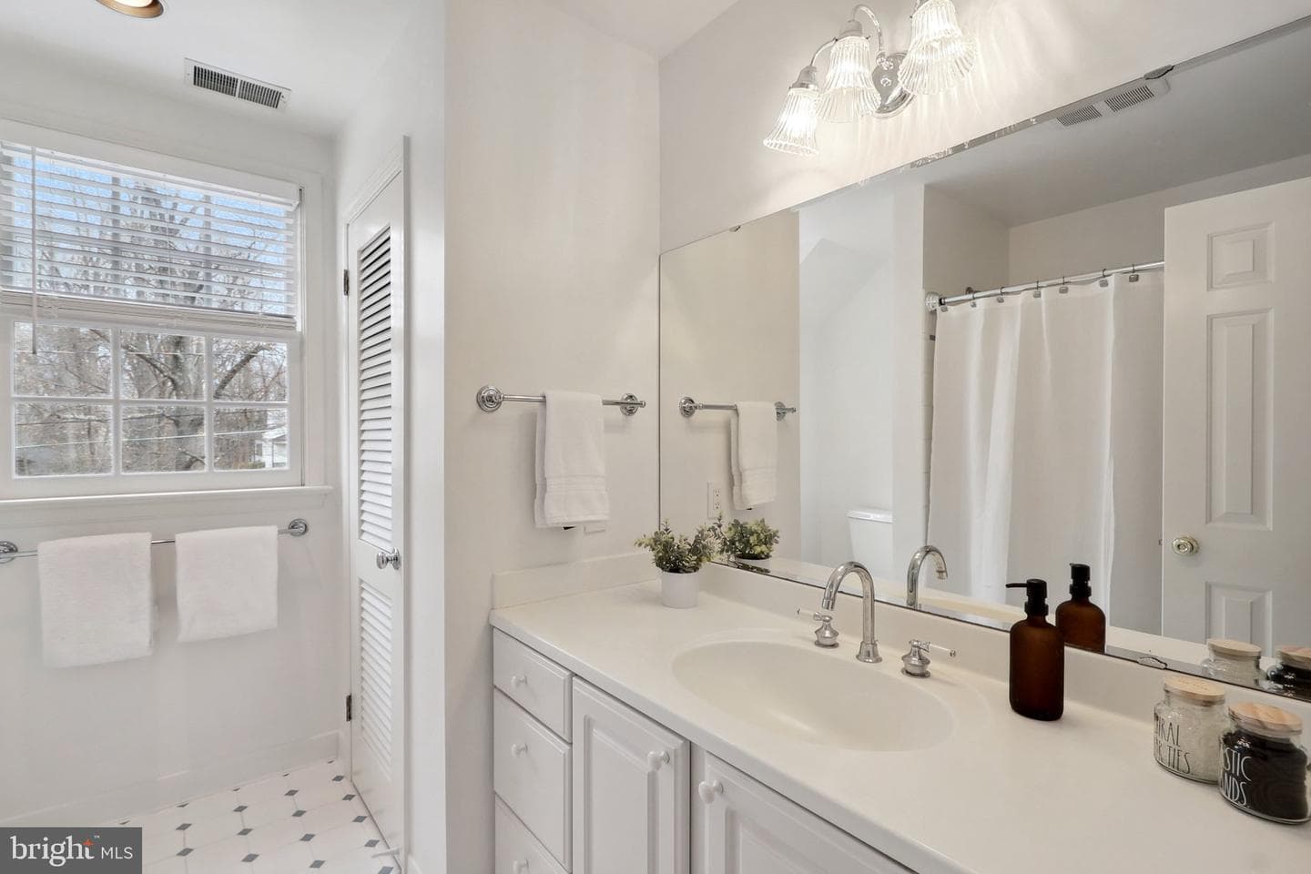 3624 N Nelson Street photo 46