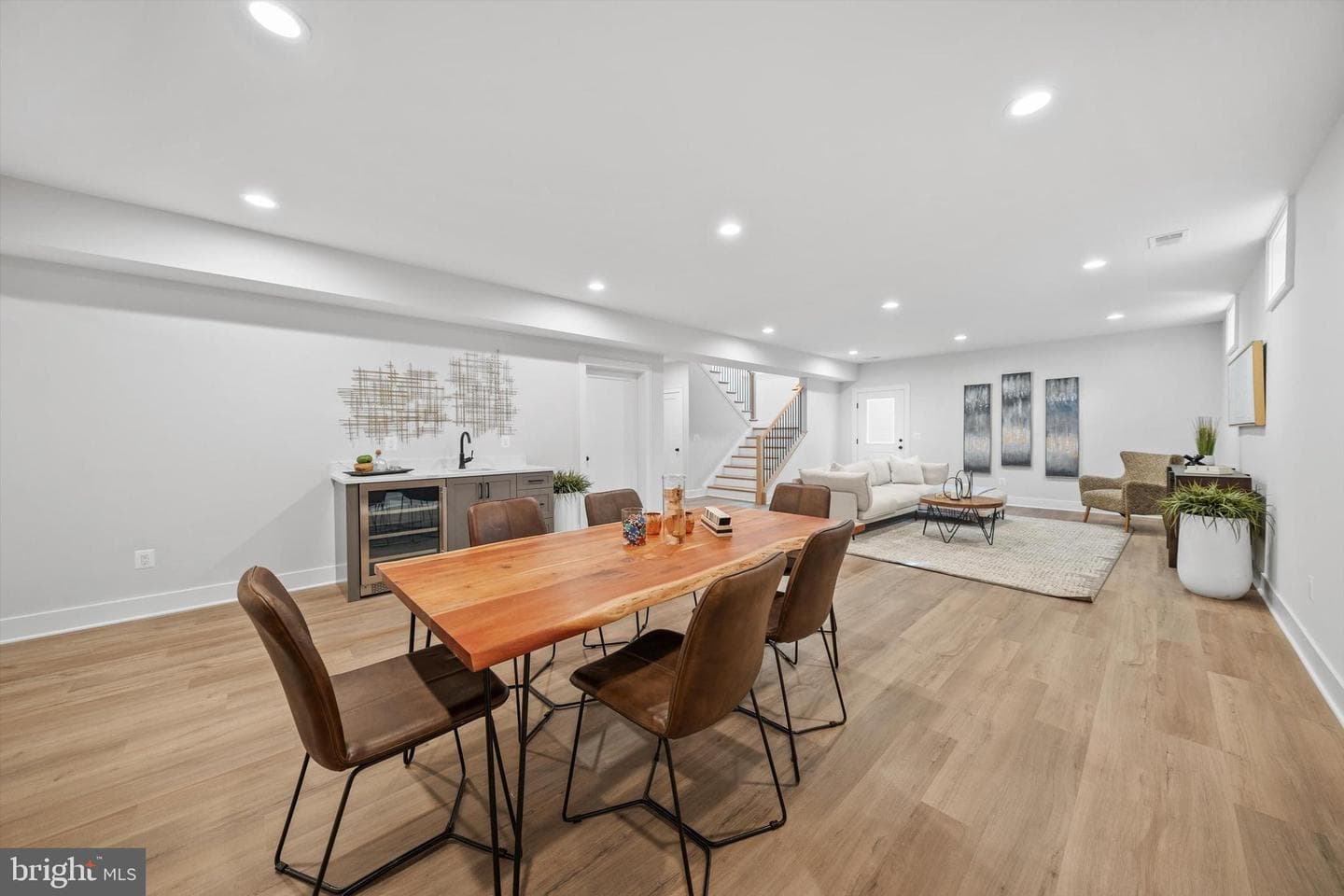 6807 Williamsburg Boulevard photo 33