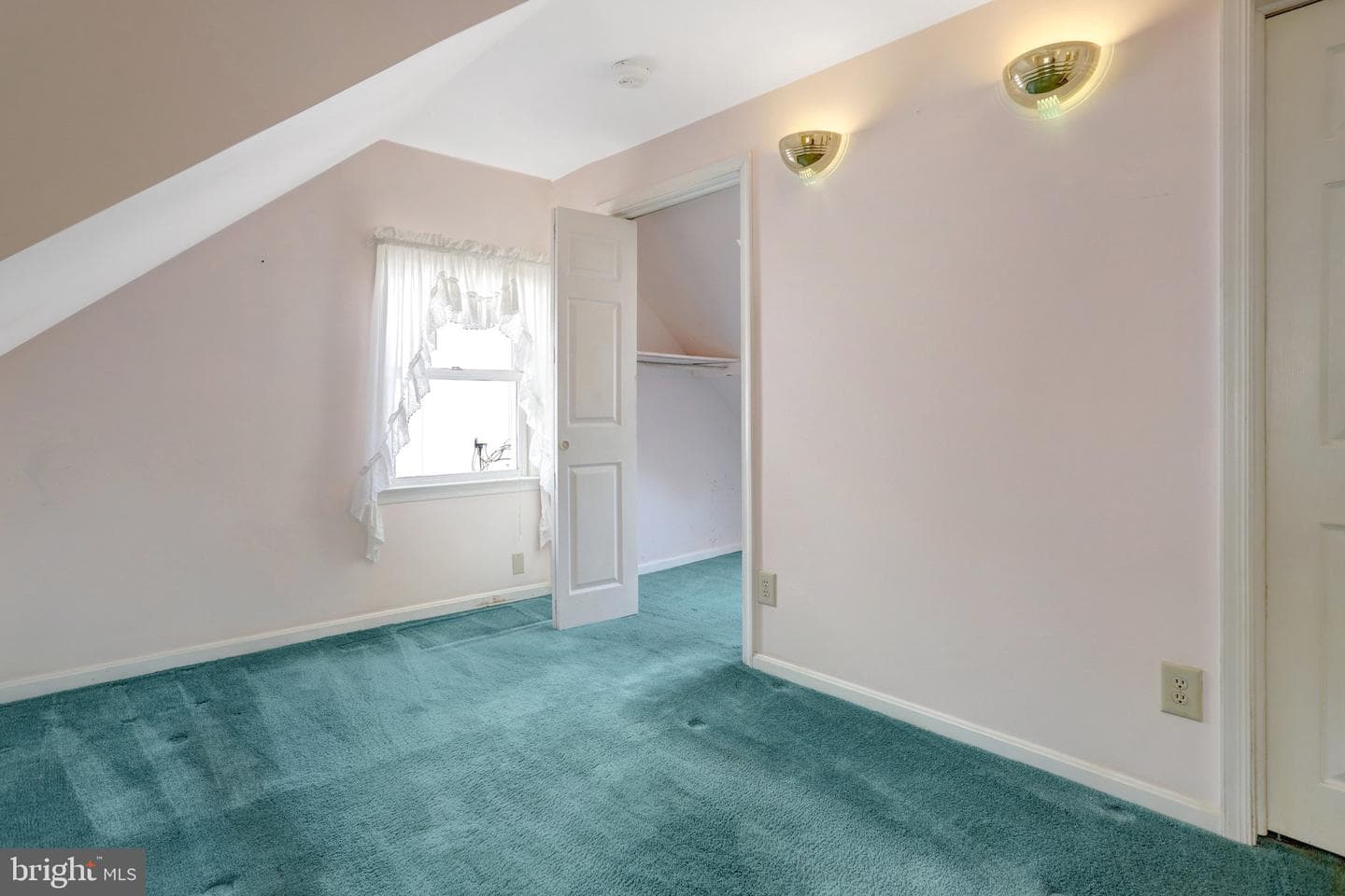 1404 N Powhatan Street photo 20