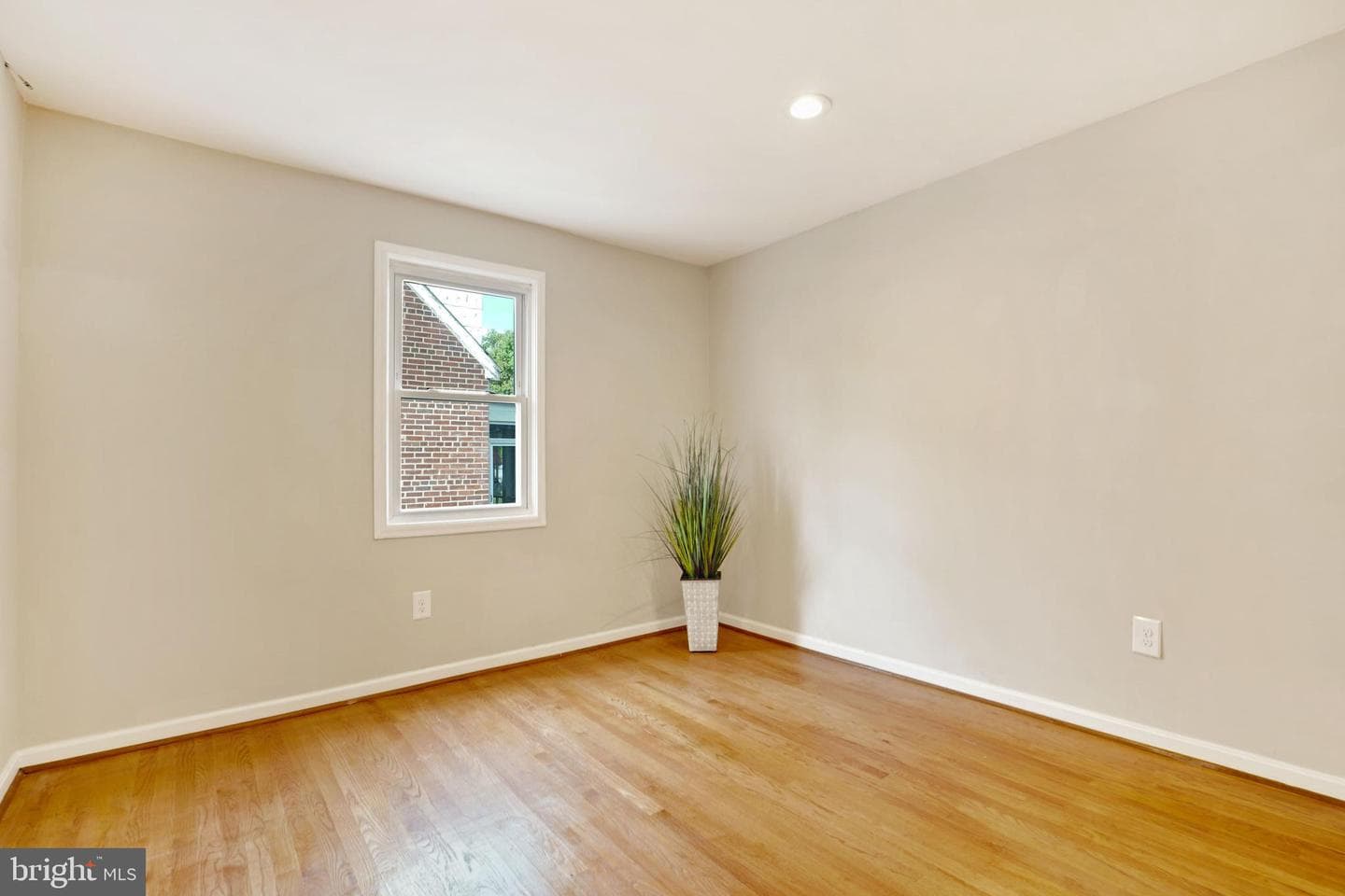 1805 S Pollard Street photo 14