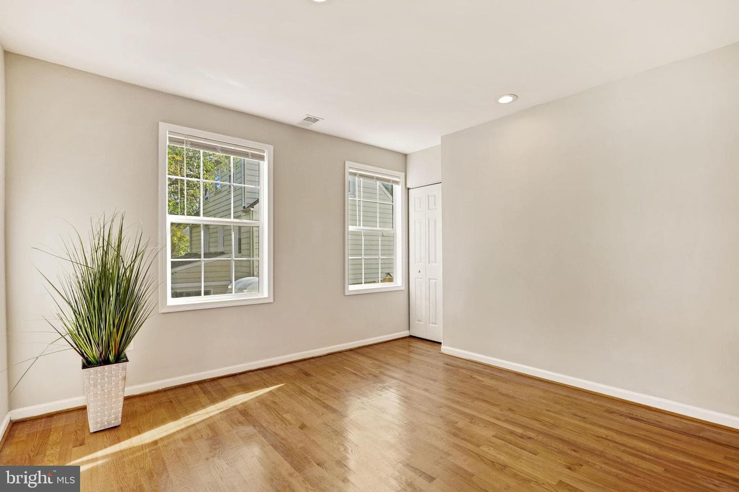 1805 S Pollard Street photo 15
