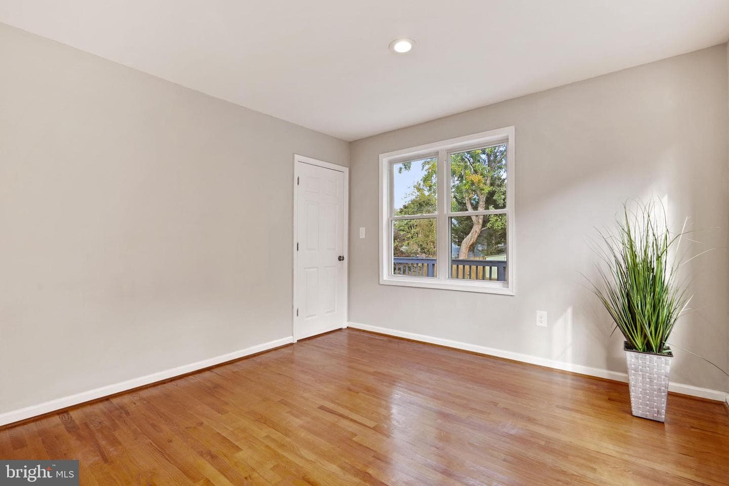 1805 S Pollard Street photo 16