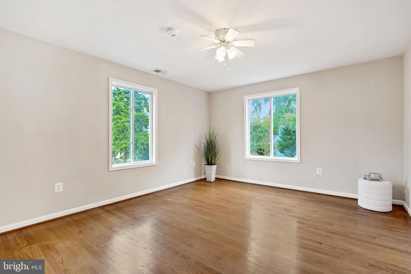 1805 S Pollard Street photo 36
