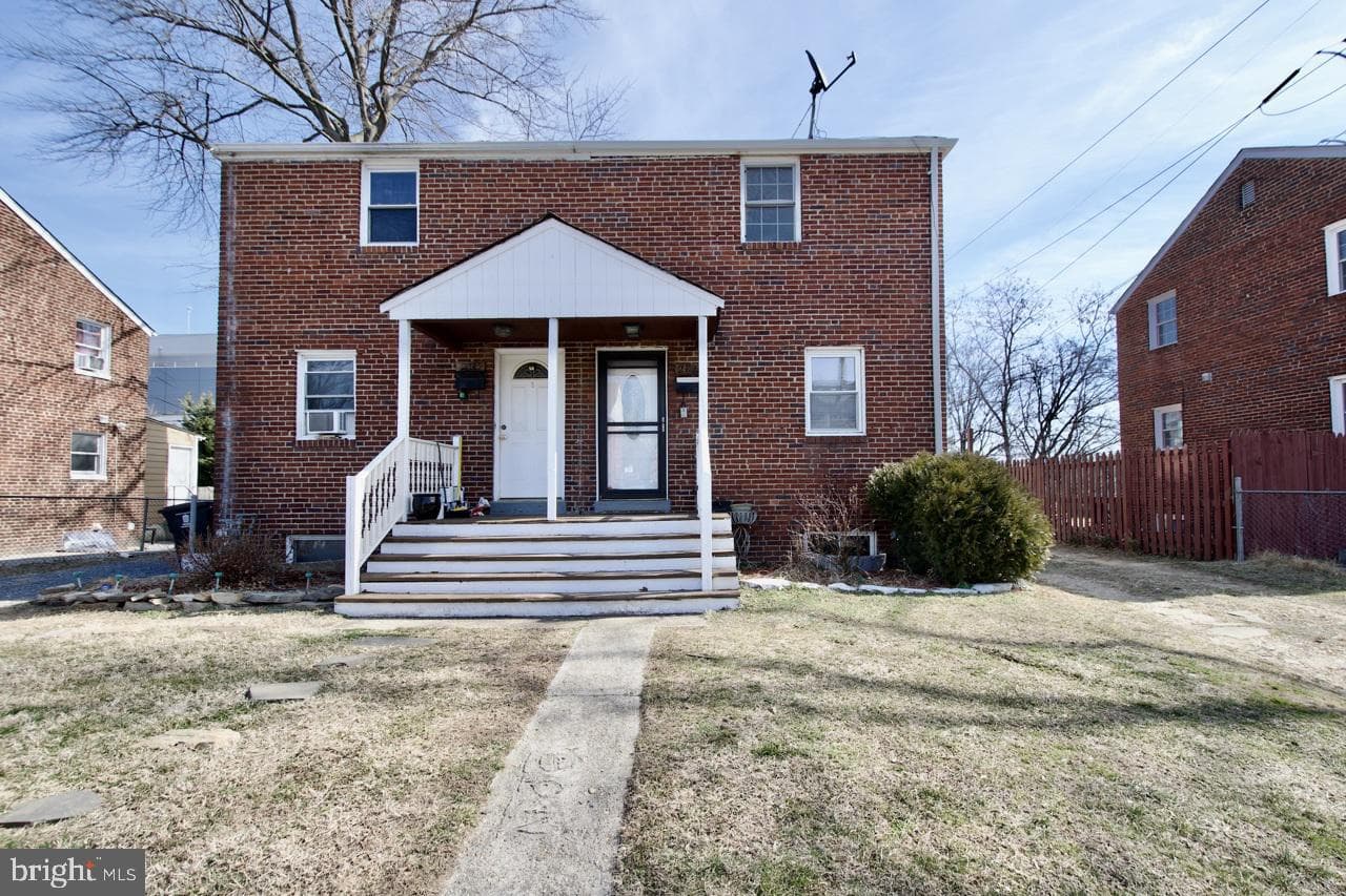 2727 S Cleveland Street photo 2