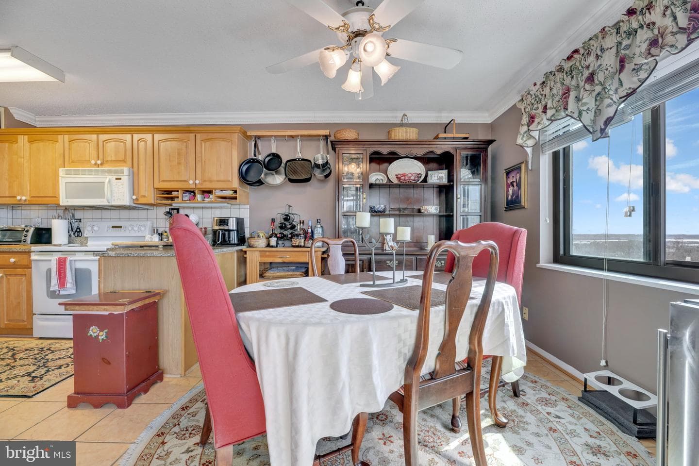 1600 N Oak Street N #1022 photo 7