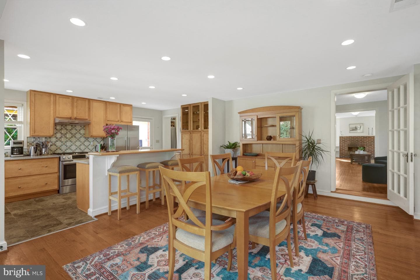 2517 N Jefferson Street photo 3