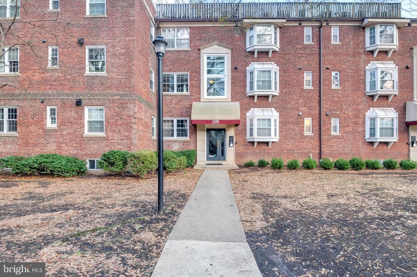 2104 N Scott Street #33 photo 1