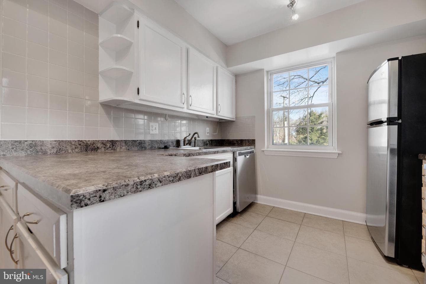 2104 N Scott Street #33 photo 5