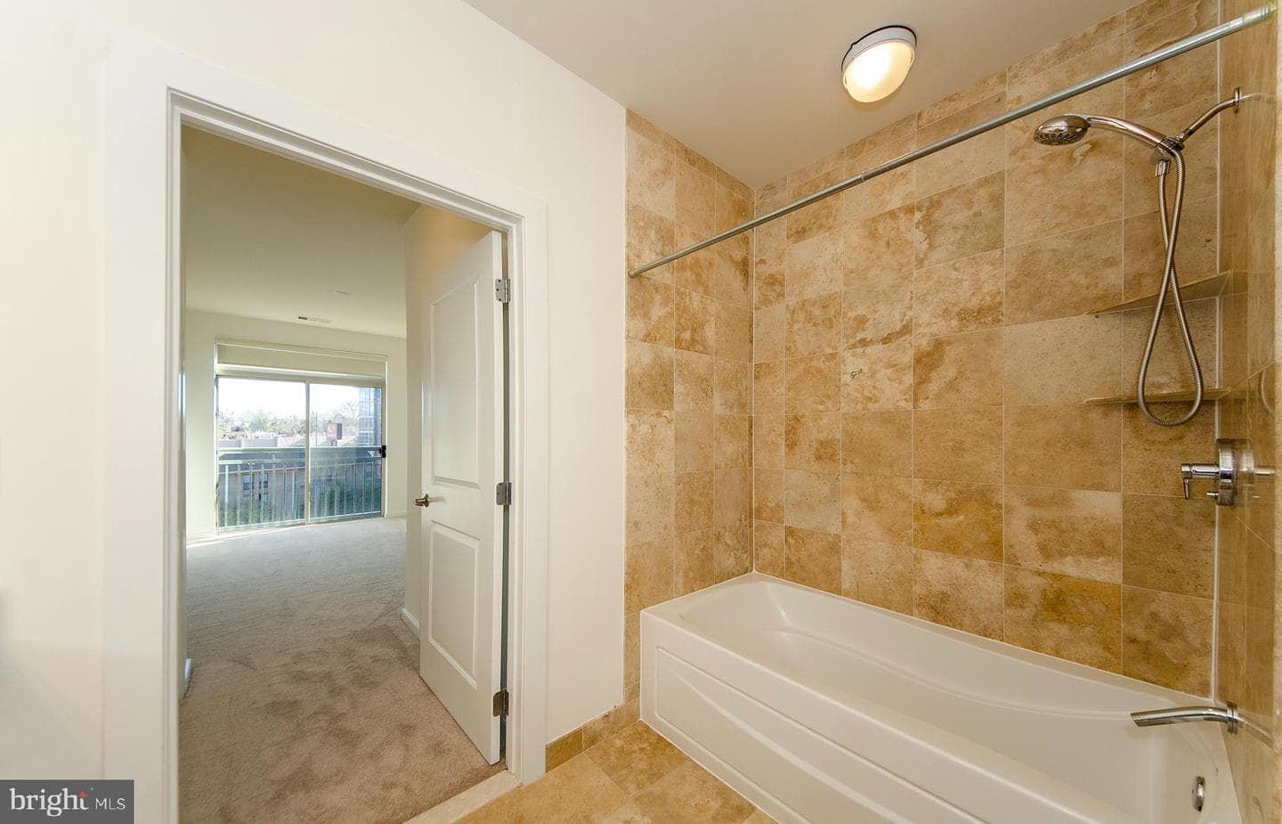 2200 N Westmoreland Street #401 photo 21