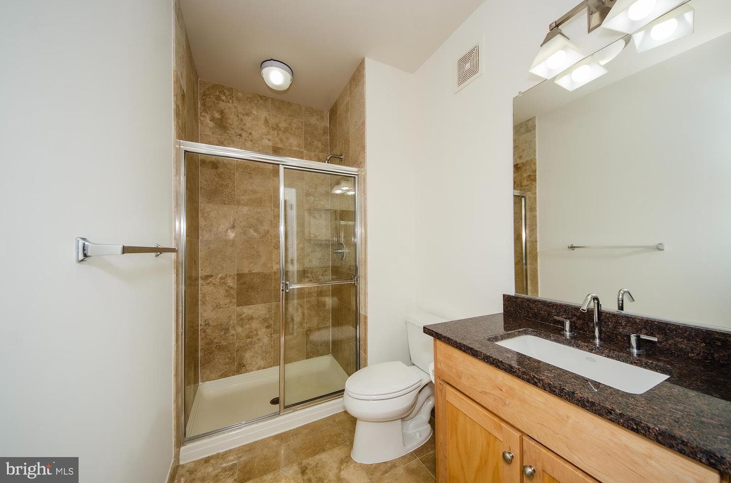 2200 N Westmoreland Street #401 photo 24