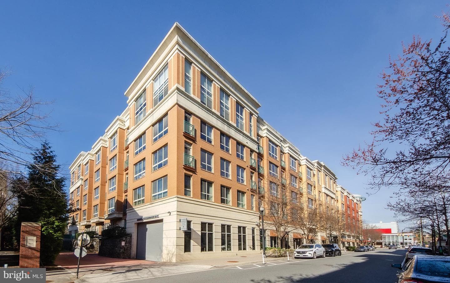 2200 N Westmoreland Street #401 photo 3