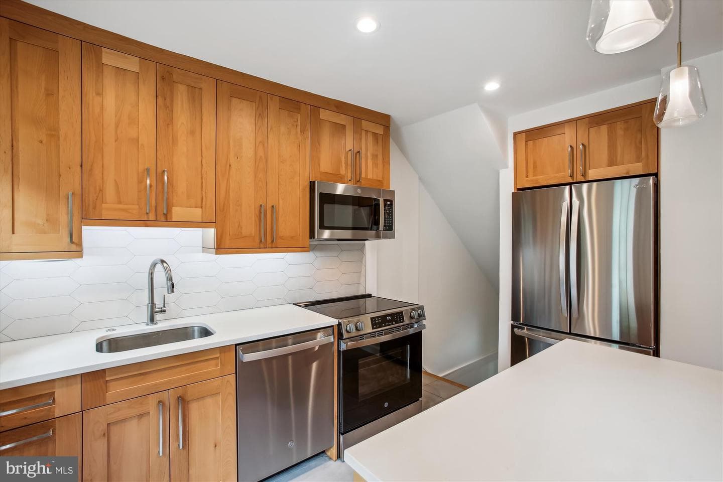 2858 S Abingdon Street photo 13