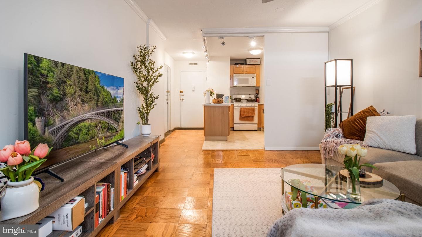 2030 N Adams Street #1109, Arlington