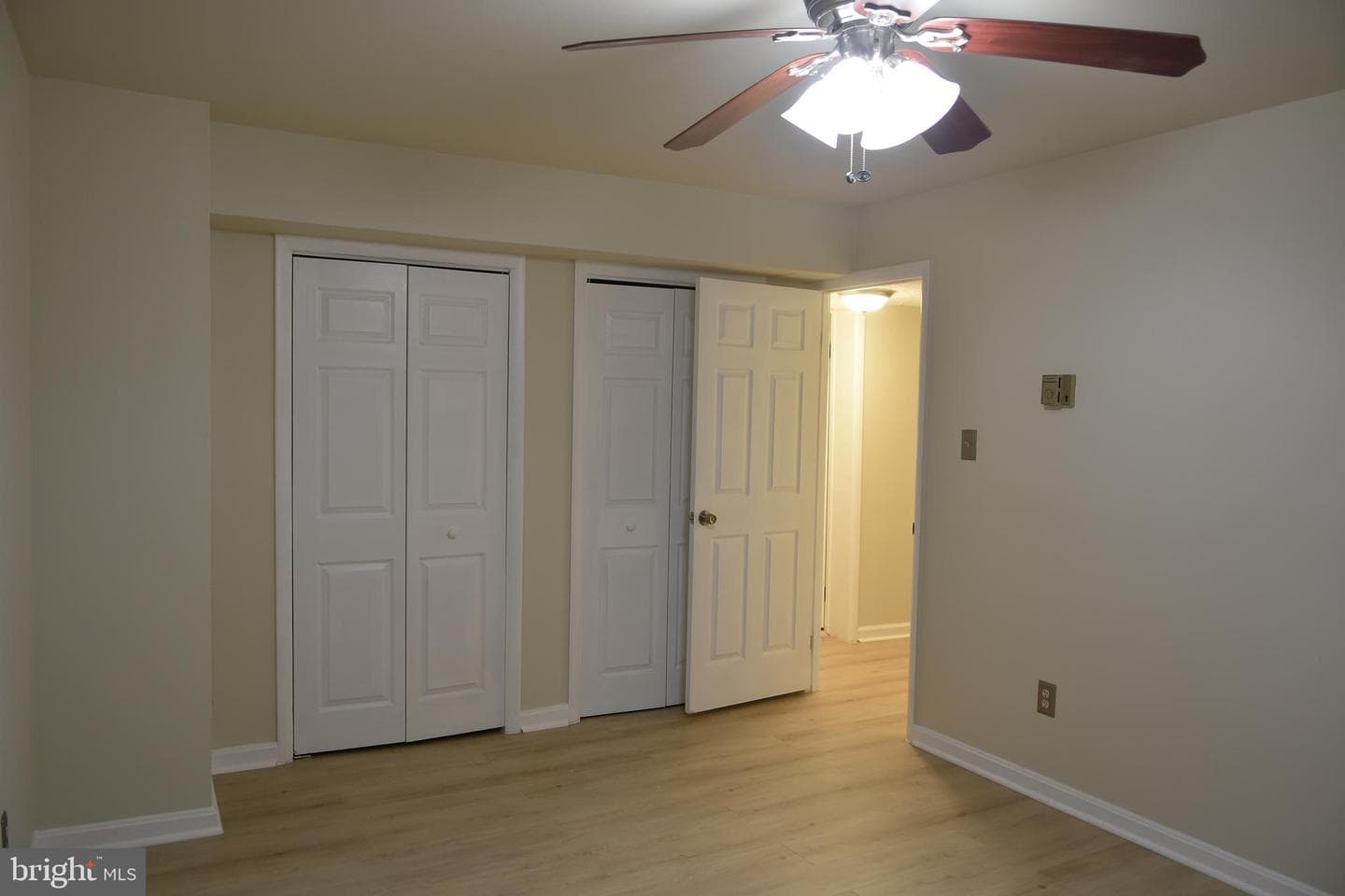 1503 S George Mason Drive #2 photo 12