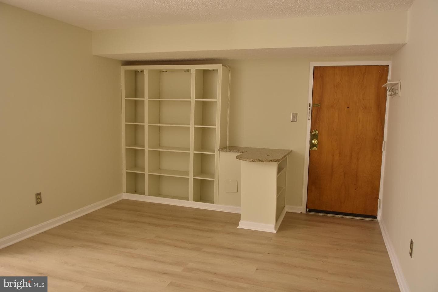 1503 S George Mason Drive #2 photo 5