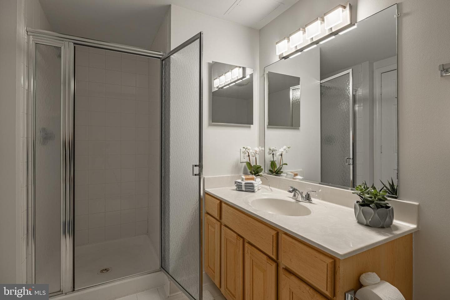 3835 N 9th Street N #709w photo 22