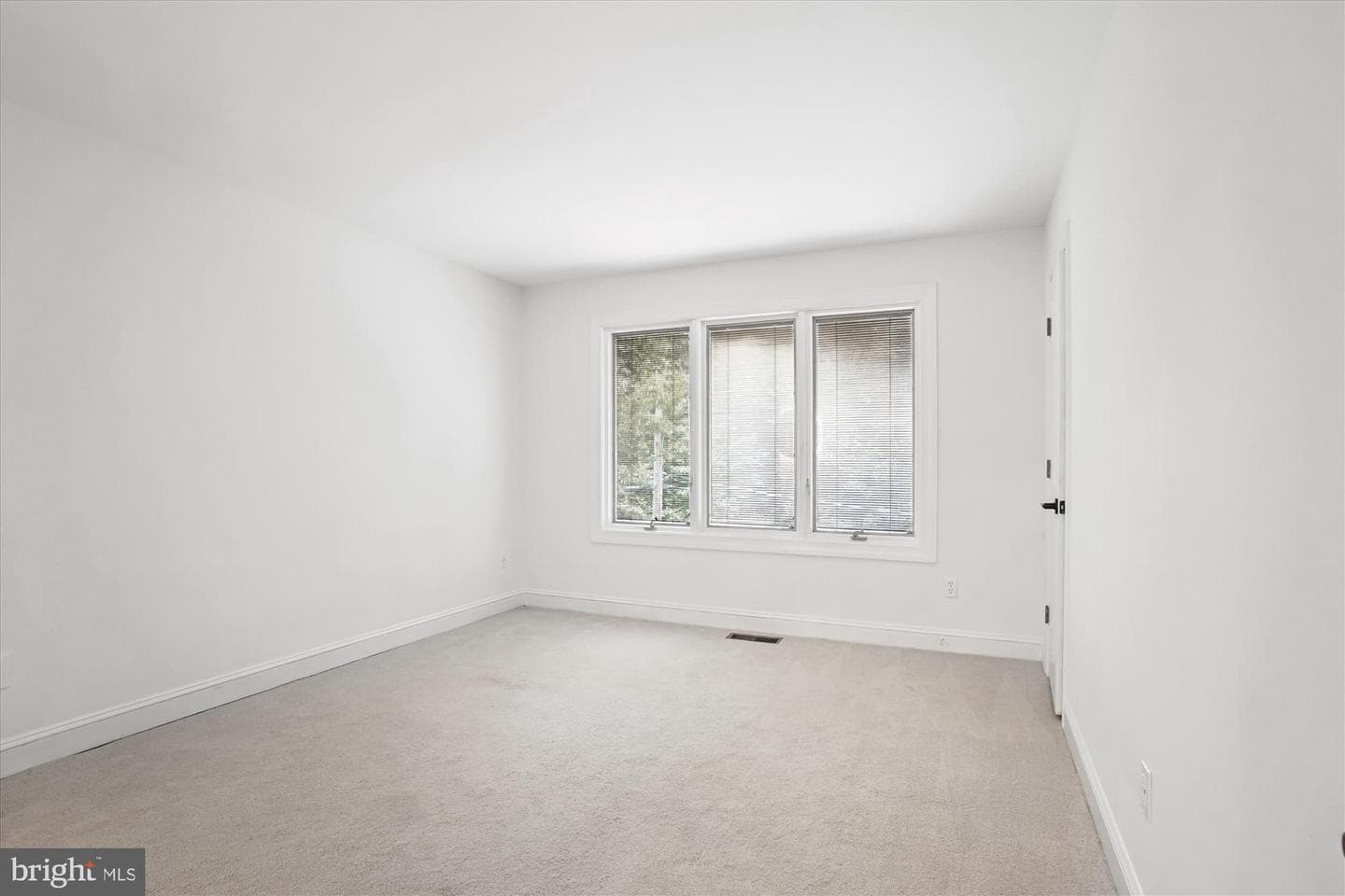 3909 30th Street N photo 43