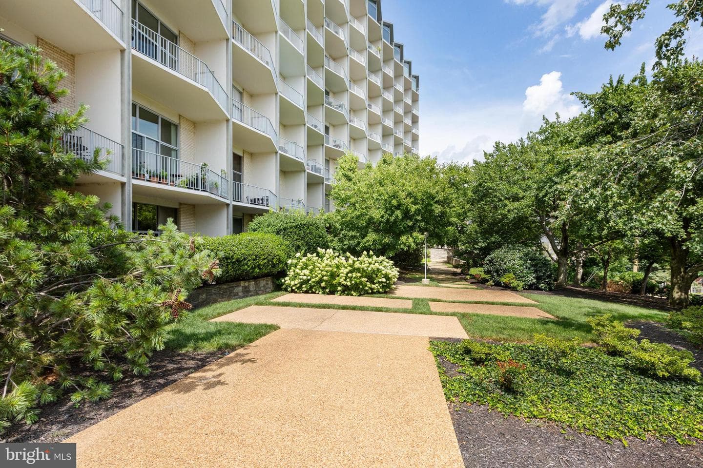1200 N Nash Street #803 photo 17