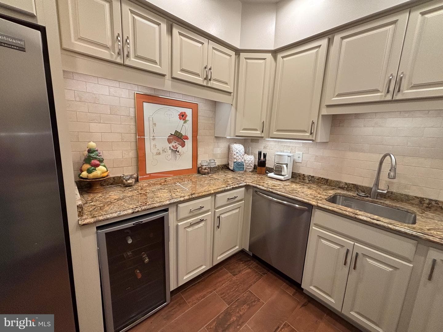 1805 S Crystal Drive #1109s photo 5