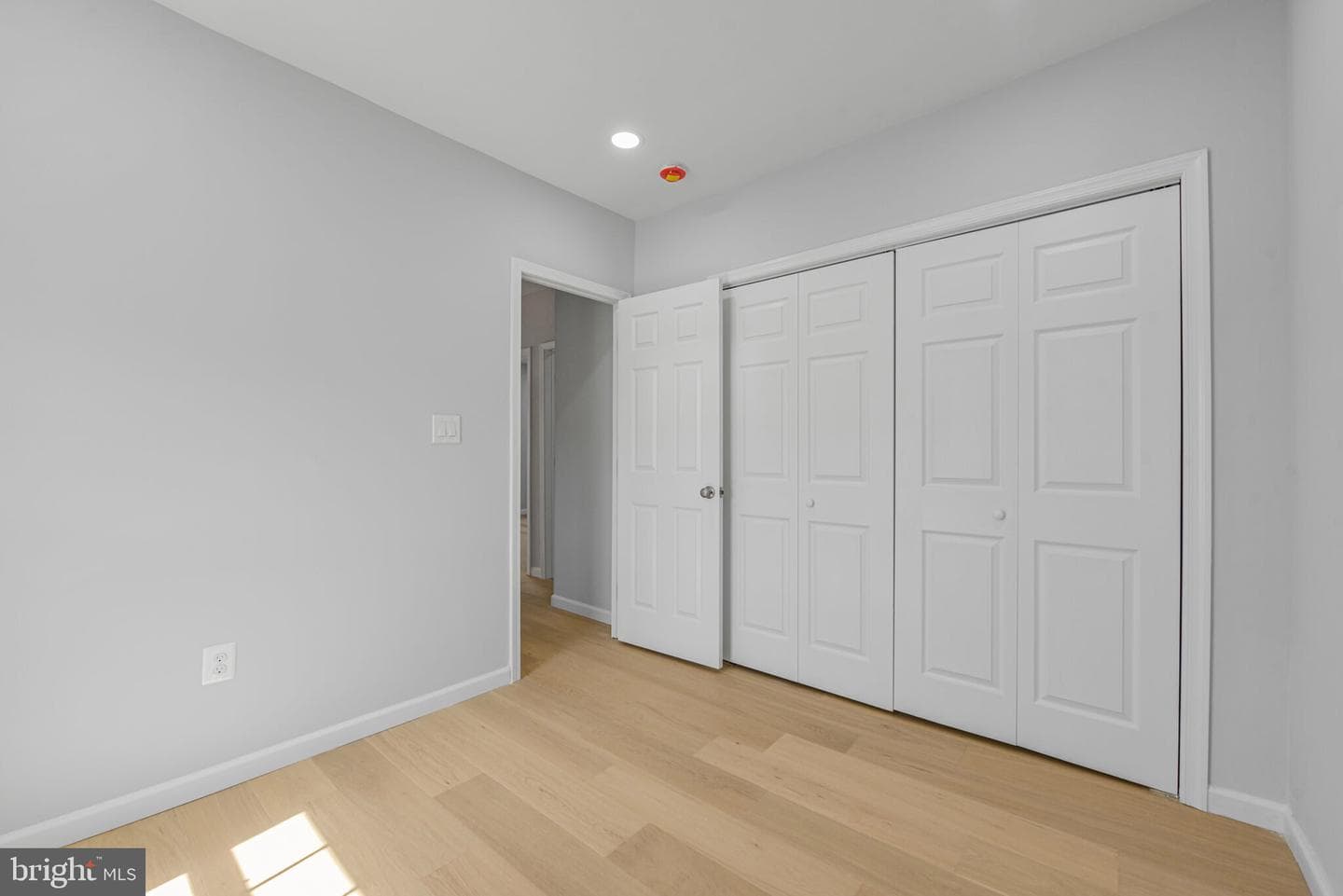 5634 6th Street N photo 39