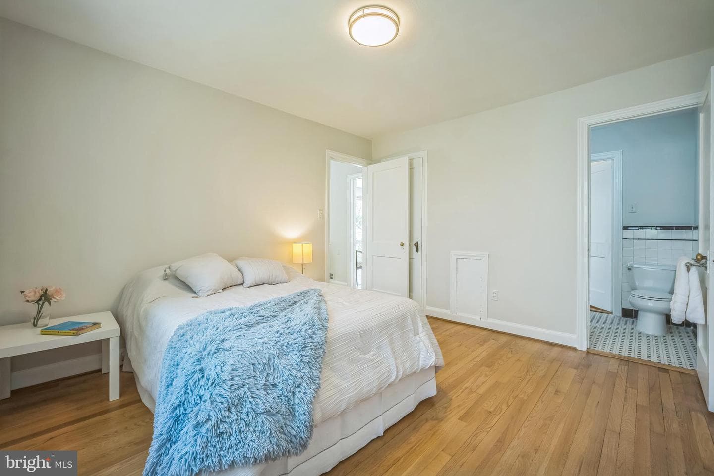 6105 26th Street N photo 12