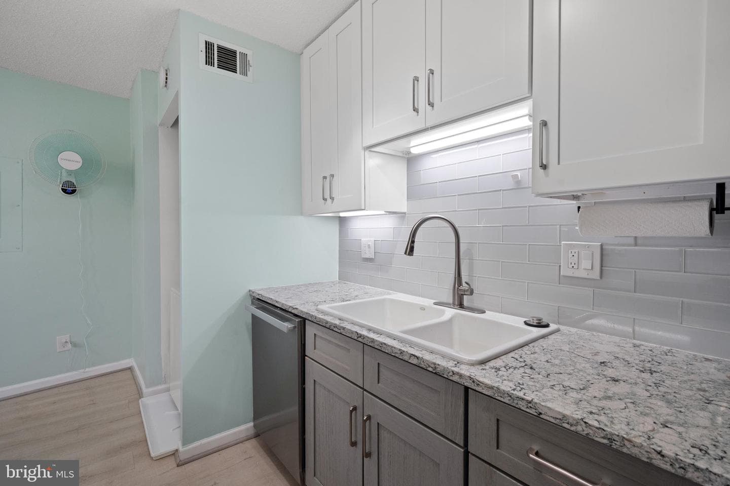 5300 Columbia Pike #503 photo 5