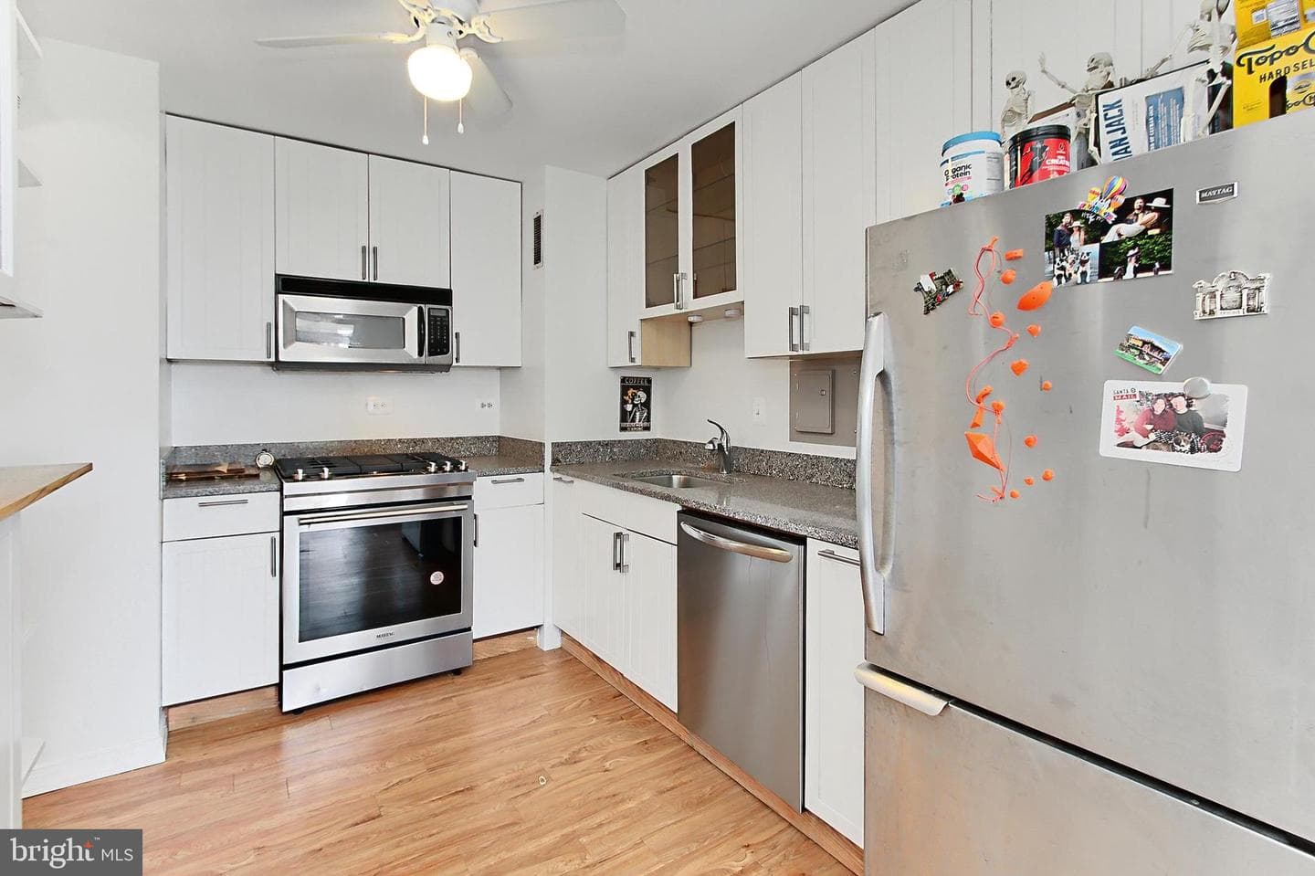 2030 N Adams Street #1201 photo 14