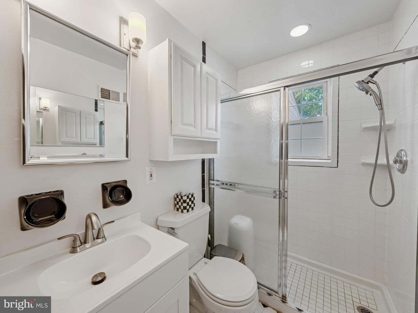 716 N Buchanan Street photo 13