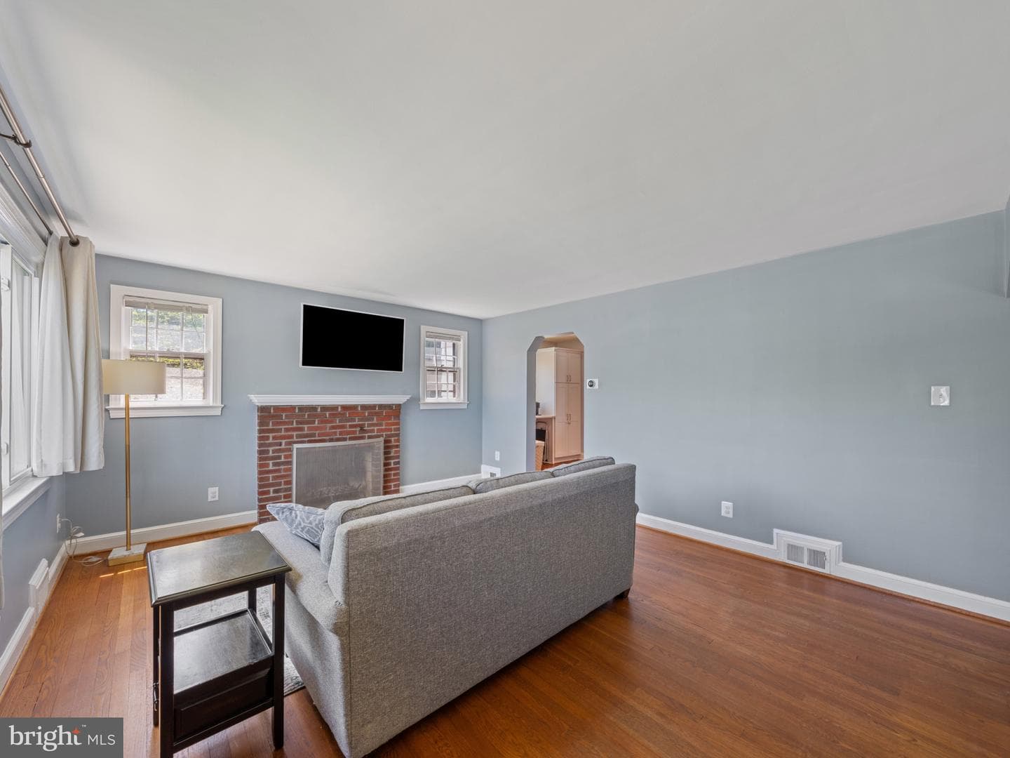 716 N Buchanan Street photo 6