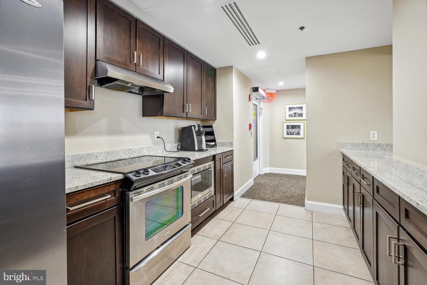 900 N Stafford Street #2330 photo 40