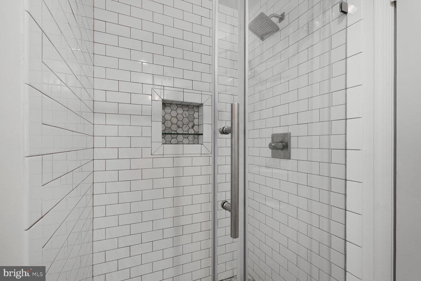 1036 N Randolph Street photo 14
