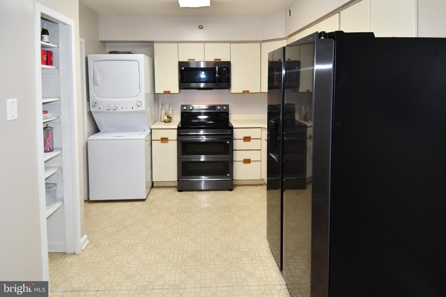1805 Crystal Drive #301s photo 16