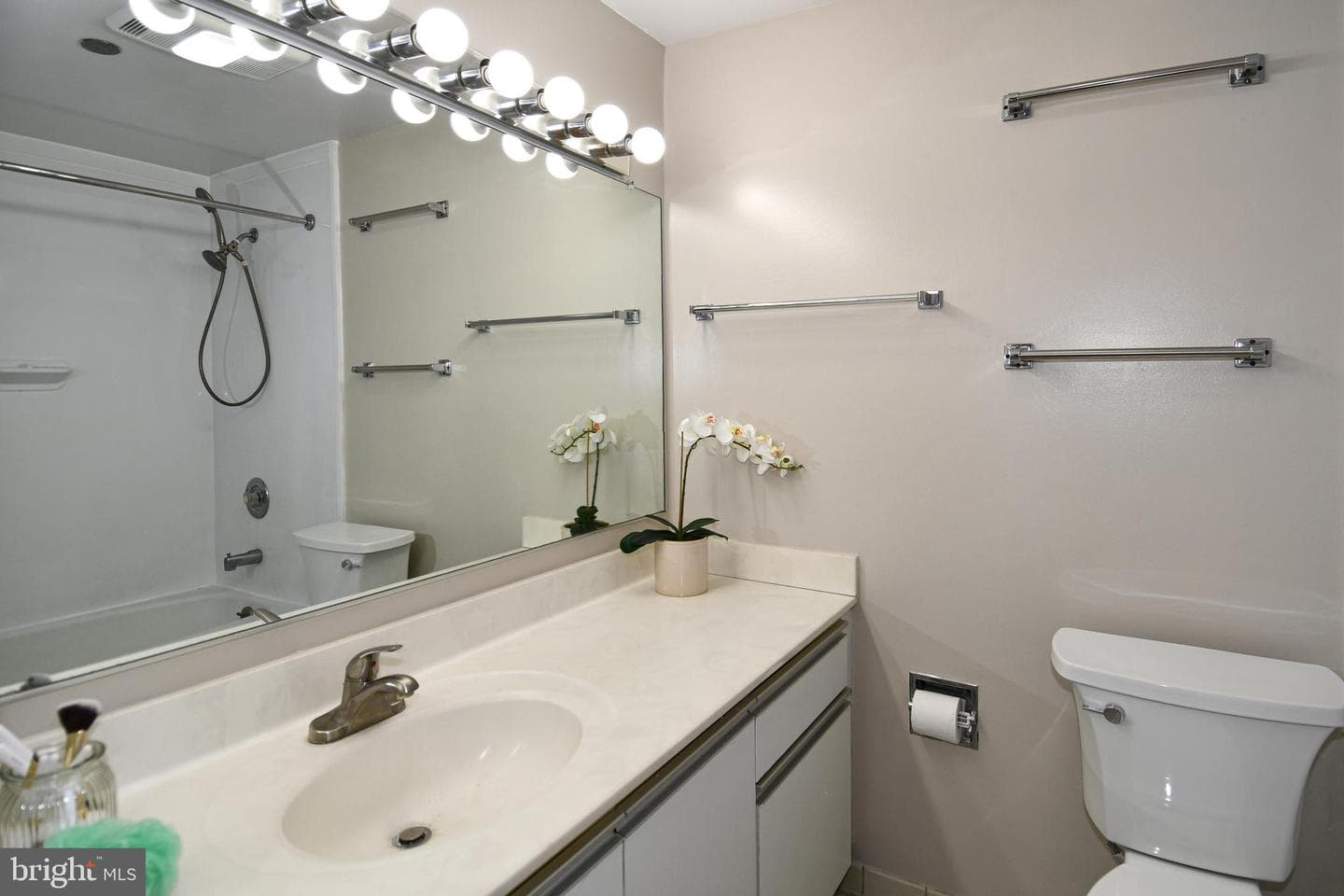 1805 Crystal Drive #301s photo 28