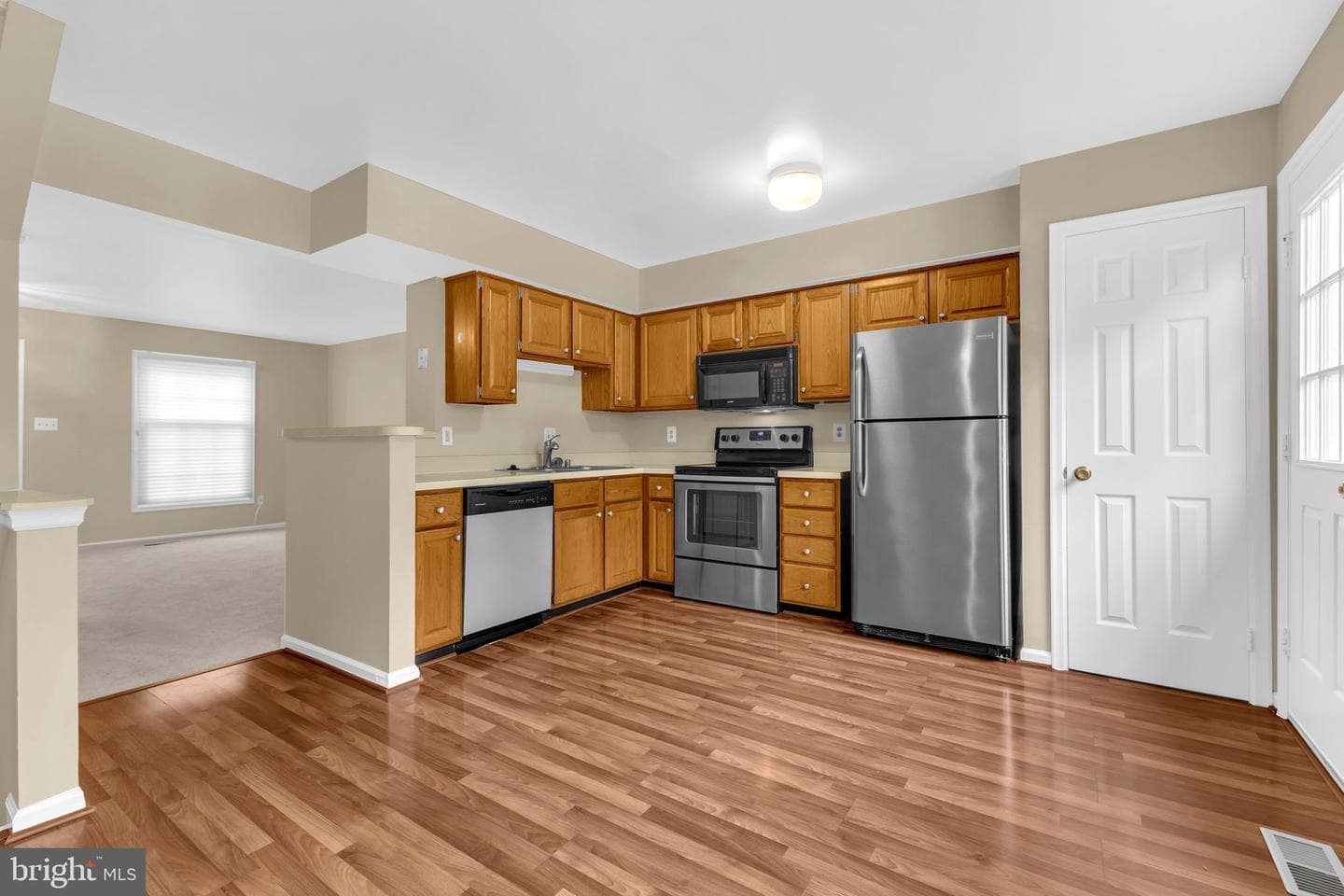 5002 9th Street S photo 7
