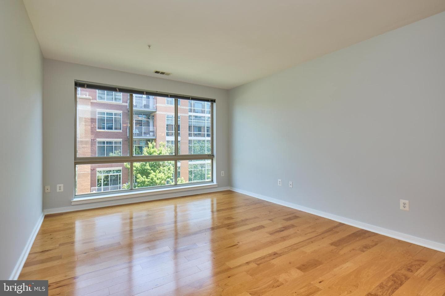2200 N Westmoreland Street #330 photo 2
