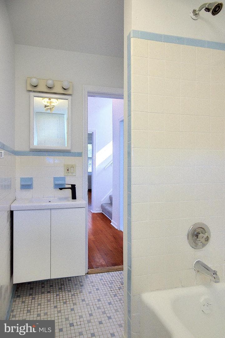 2530 18th Street N photo 20