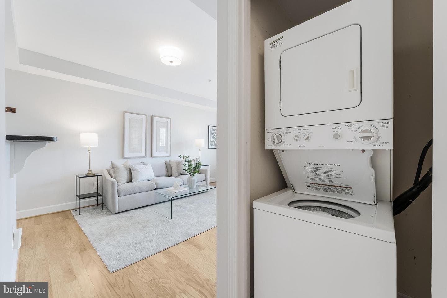 231 N Thomas Street #105 photo 10