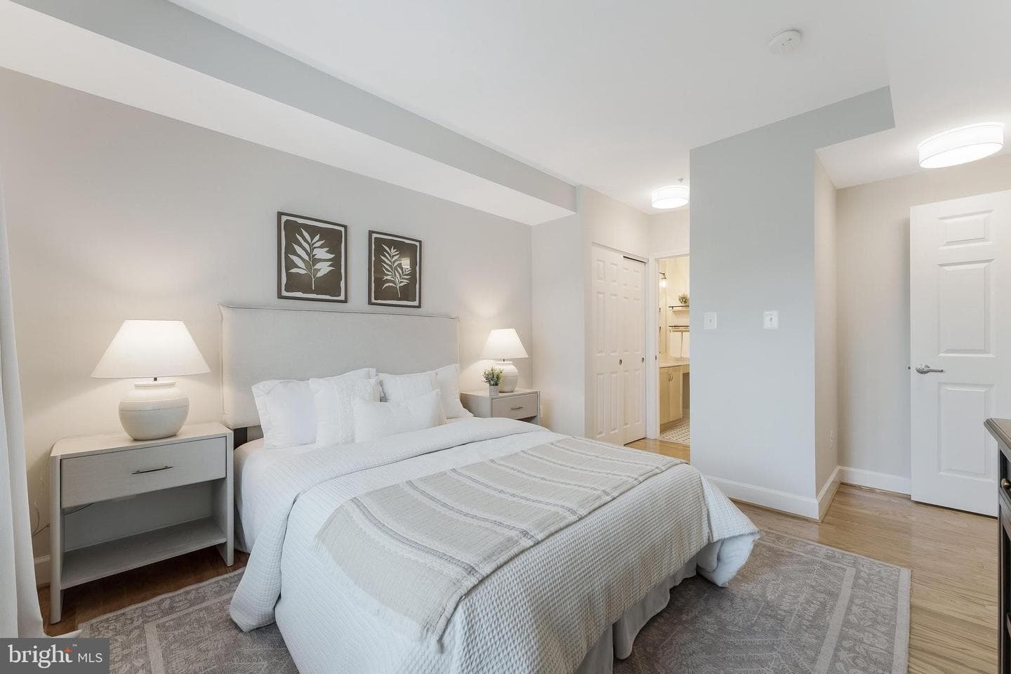 231 N Thomas Street #105 photo 16
