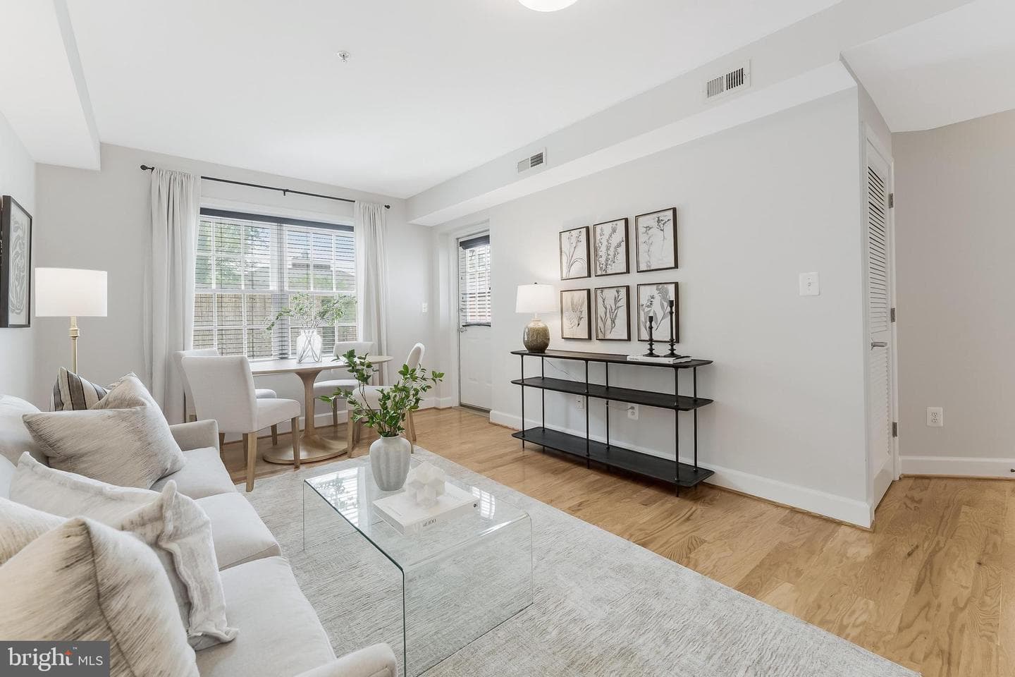231 N Thomas Street #105 photo 2